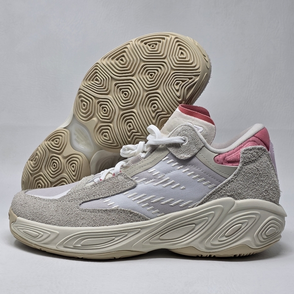 New Balance Other - New Balance Fresh Foam BB V2 Moonbeam BBFRSHP2 Basketball Mens Size 10 New